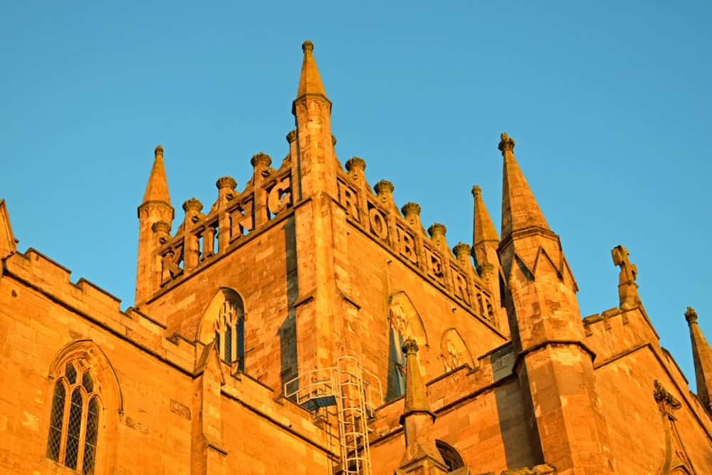 Dunfermline Abbey, With King Robert the Bruce Tower