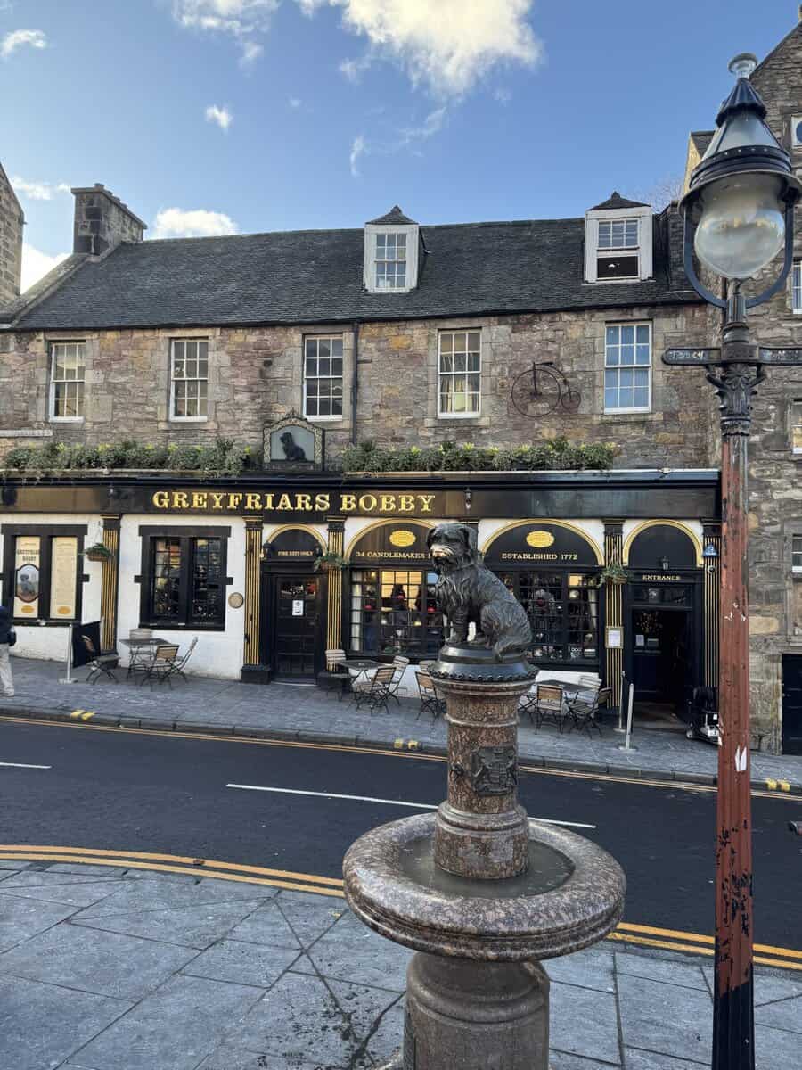 Greyfriars Bobby Statue